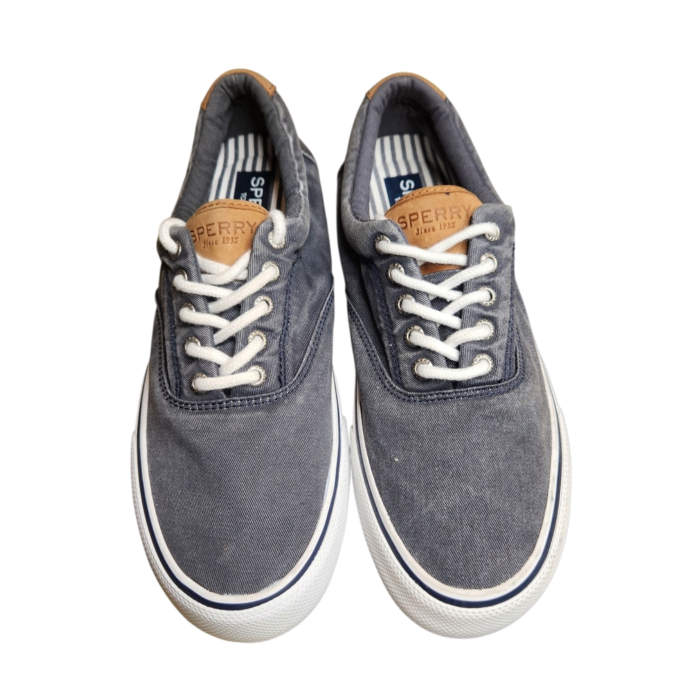 Sperry Gray Sneakers with Classic Canvas Design
